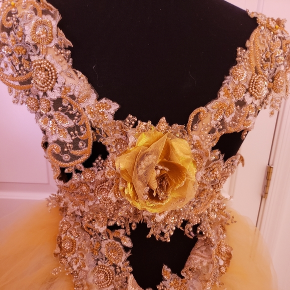 DELIA Custom Order Gold Lace Gatsby Wedding Gown - Picture 5 of 8
